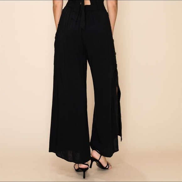 Only 1 Left 🔥 NWT Classic Chic Jumpsuit w/ Buttonside Decorative Details - Picture 7 of 8